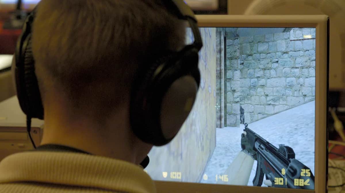 Игрок в Counter Strike 1.6 на соревнованиях в Берлине, 2004 год. Фото: Claudia Hechtenberg / Caro / Scanpix / LETA