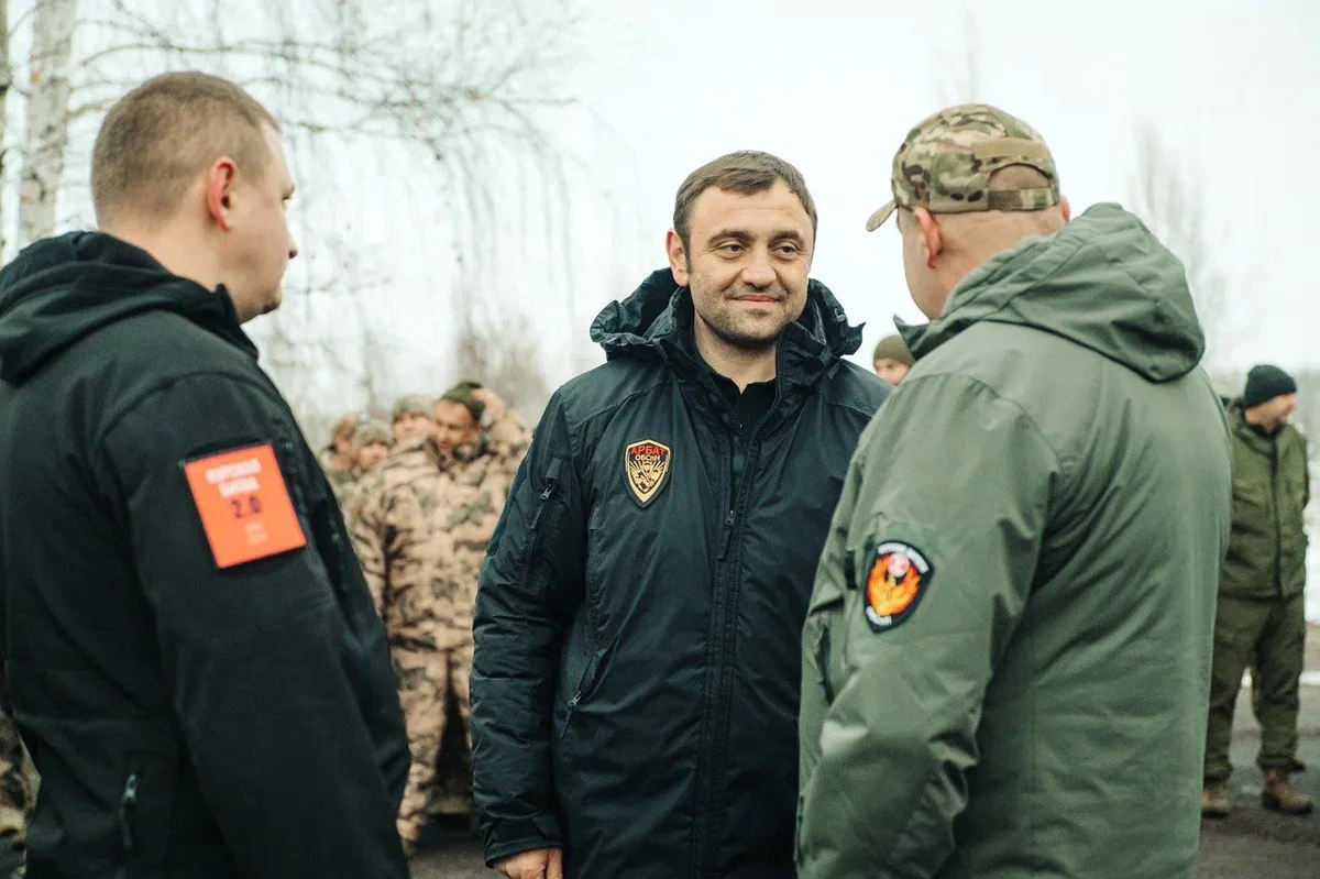 Армен Саркисян. Фото из <a data-sk="tooltip_parent" data-stringify-link="https://t.me/Arbat_dobrocor/936" href="https://t.me/Arbat_dobrocor/936" rel="noopener noreferrer" target="_blank">телеграм-канала батальона «АрБат»</a>