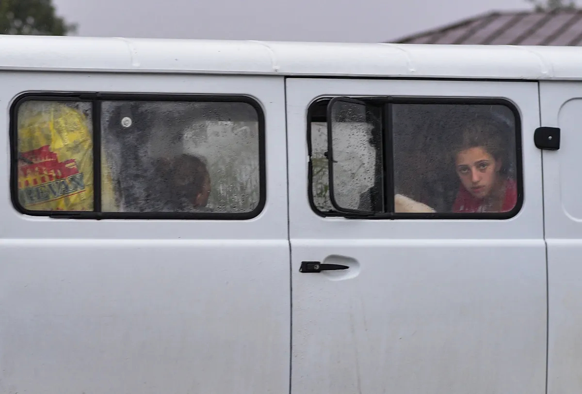 Ethnic Armenians fleeing Nagorno-Karabakh arrive at a registration centre at the town of Kornidzor, Armenia, 25 September 2023. Photo: EPA-EFE/NAREK ALEKSANYAN