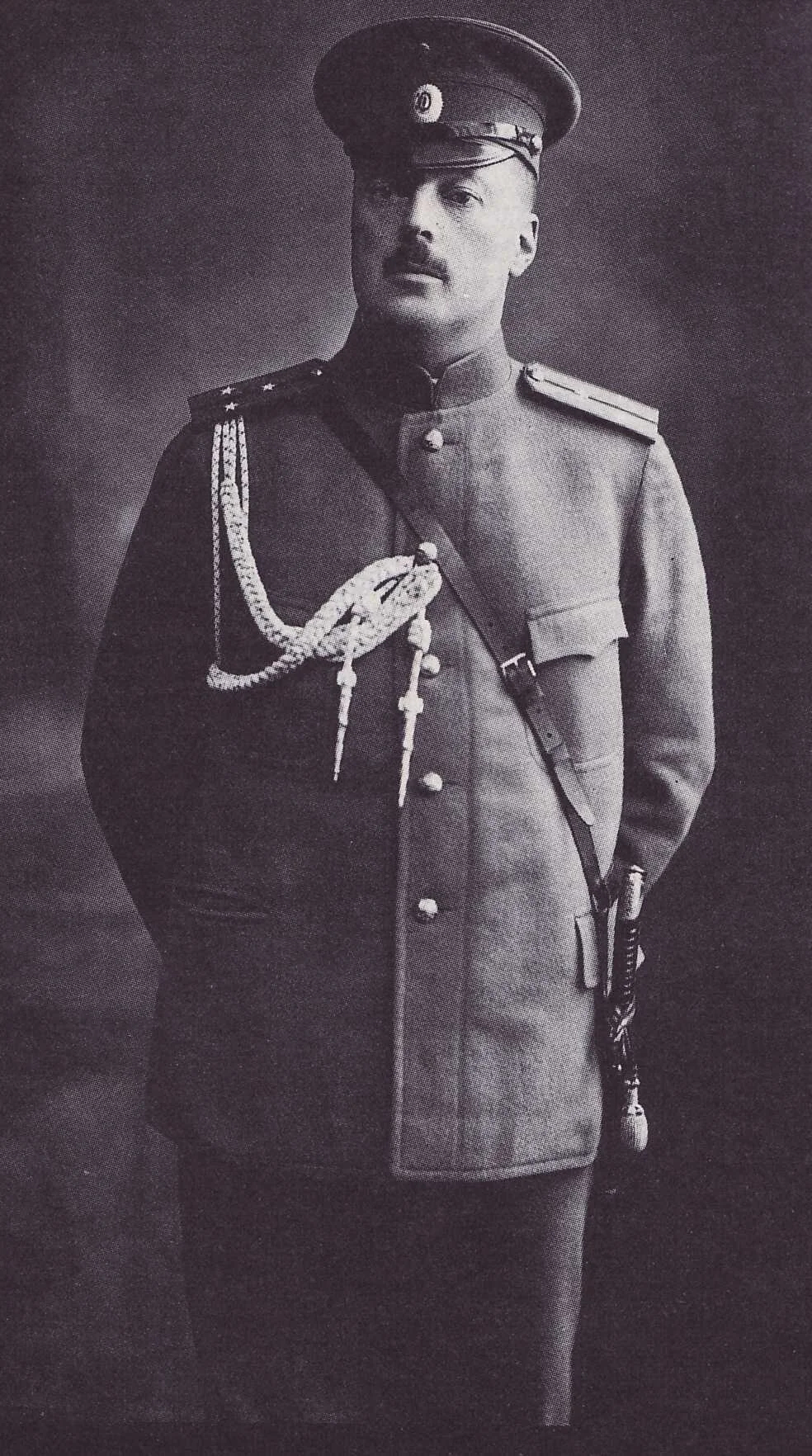 Владимир Набоков в форме поручика Русской Императорской Армии. Фото: <a href="https://commons.wikimedia.org/w/index.php?curid=43316521">Wikimedia Commons</a>
