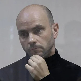 Андрей Пивоваров