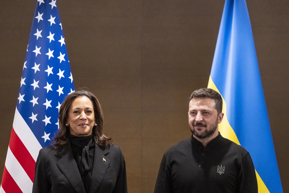 Вице-президент США Камала Харрис и президент Украины Владимир Зеленский перед двусторонней встречей в рамках Саммита в Швейцарии, 15 июня 2024 года. Фото: Alessandro Della Valle / EPA-EFE