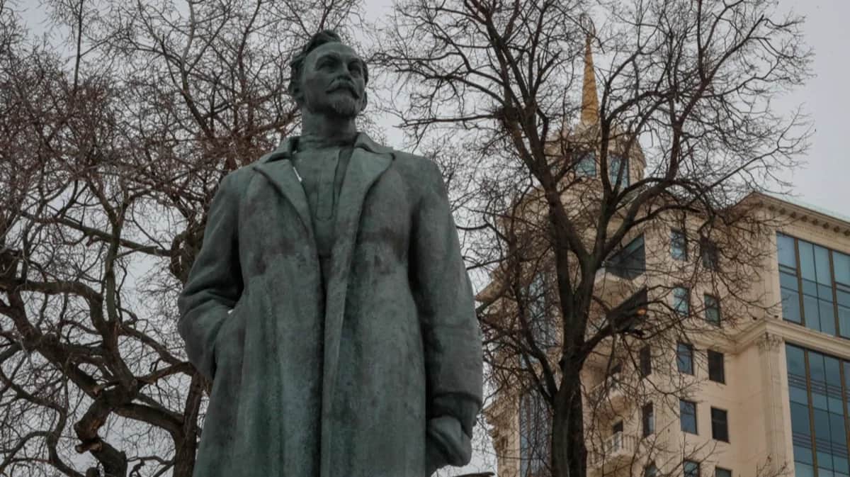 Памятник основателю российской секретной службы КГБ Феликсу Эдмундовичу Дзержинскому. Фото: Юрий Кочетков / EPA-EFE