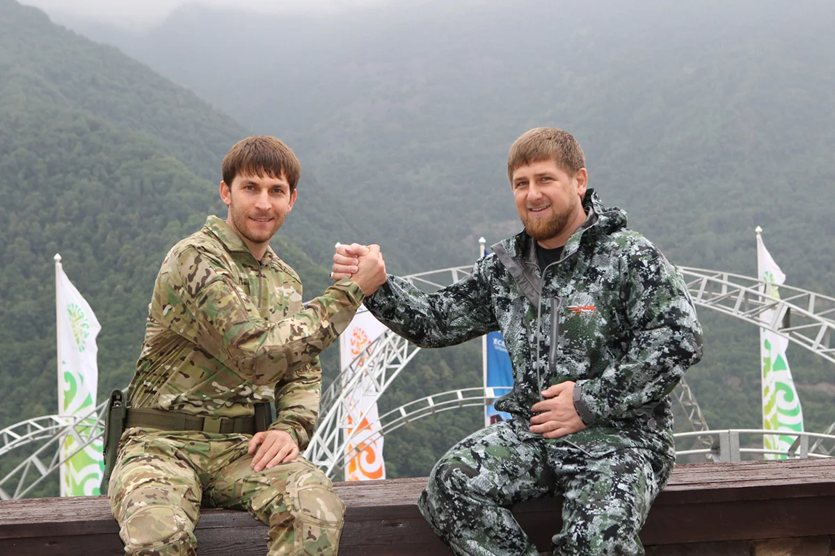 Абубакар Эдельгериев и Рамзан Кадыров. Фото: <a data-sk="tooltip_parent" data-stringify-link="http://chechnya.gov.ru" href="http://chechnya.gov.ru/" rel="noopener noreferrer" target="_blank">chechnya.gov.ru</a>