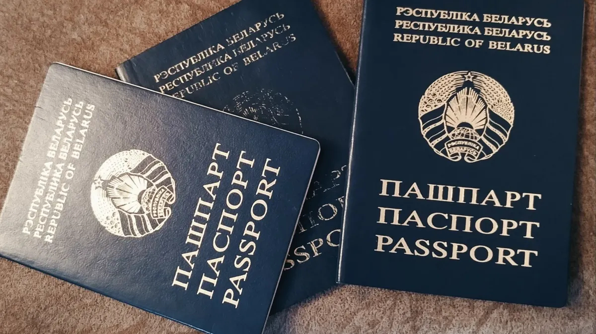 Он лучше съест за границей ваш паспорт