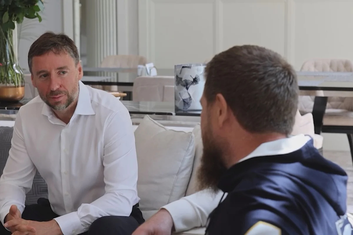 Владислав Бакальчук у Рамзана Кадырова, июль 2024 года. Фото: Kadyrov_95 / <a data-sk="tooltip_parent" data-stringify-link="https://t.me/RKadyrov_95/4943" href="https://t.me/RKadyrov_95/4943" rel="noopener noreferrer" target="_blank">Telegram</a>