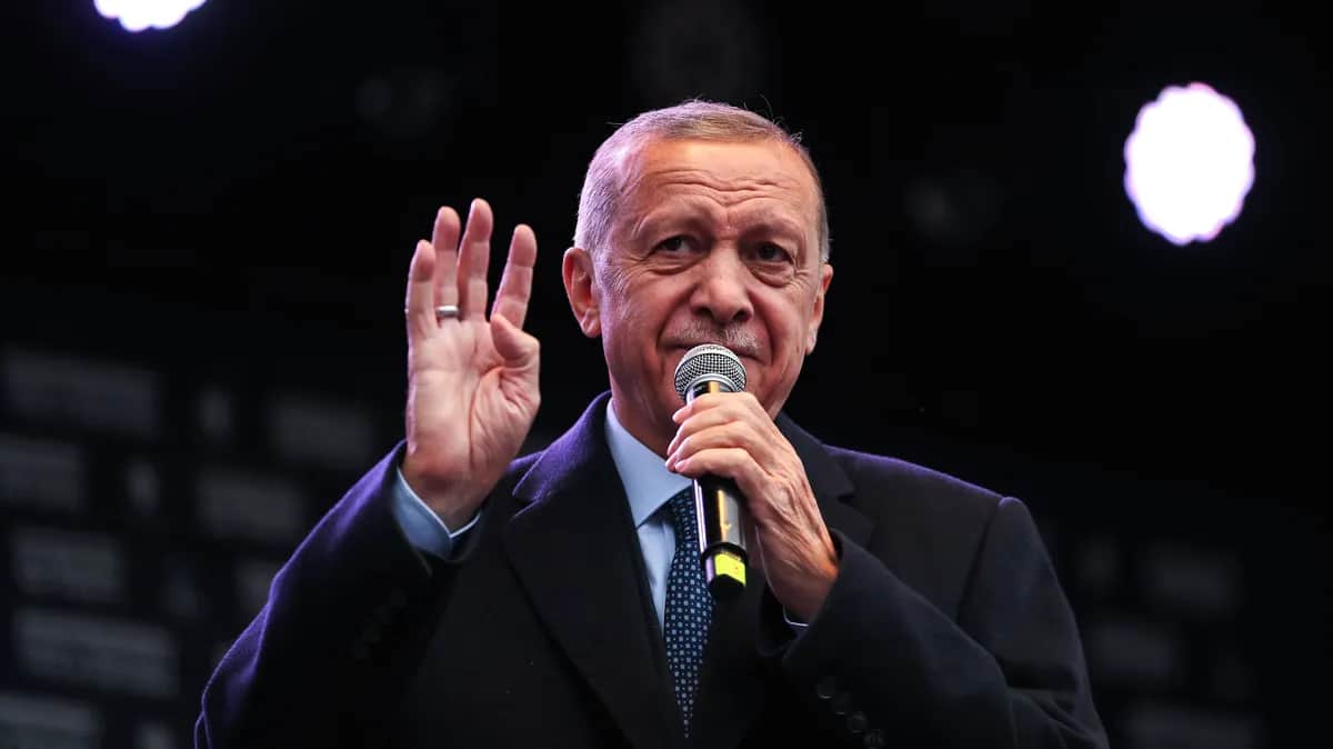 Turkish President Recep Tayyip Erdogan speaks during his election campaign event in Istanbul, Turkey, 12 May 2023. Photo by EPA-EFE/ERDEM SAHIN