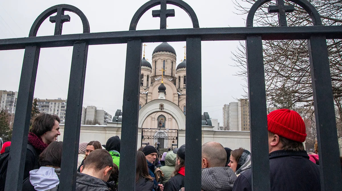 Две панихиды Алексея Навального