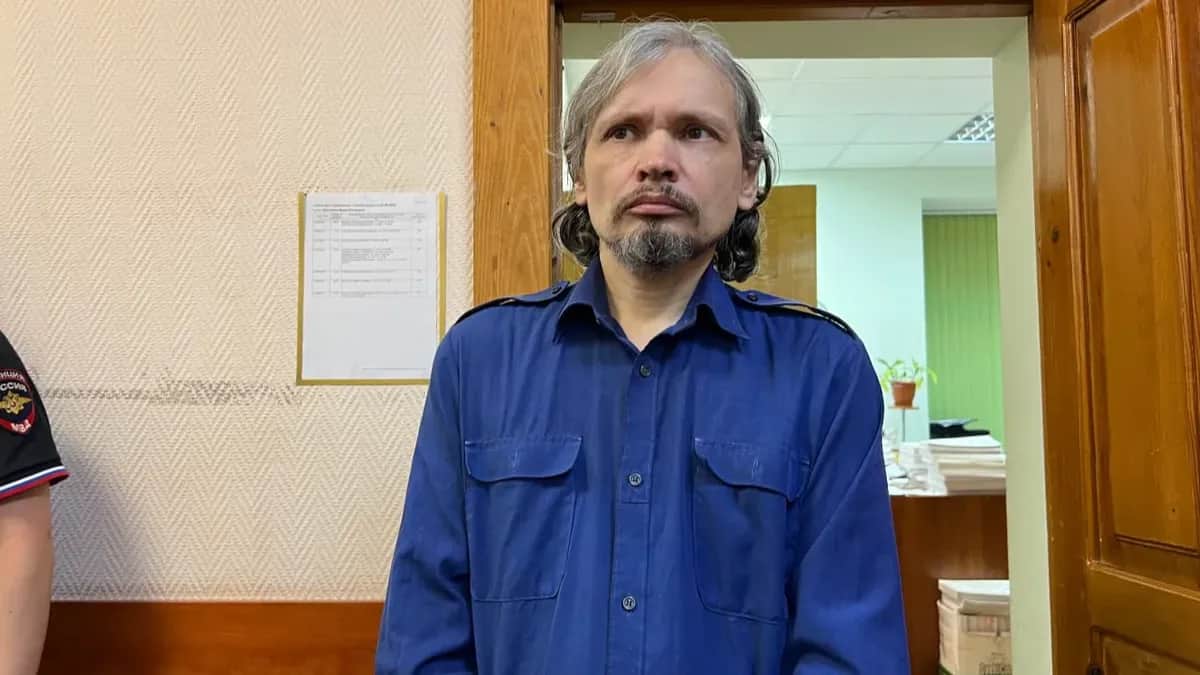 Александр Бахтин в зале суда. Фото: SOTA