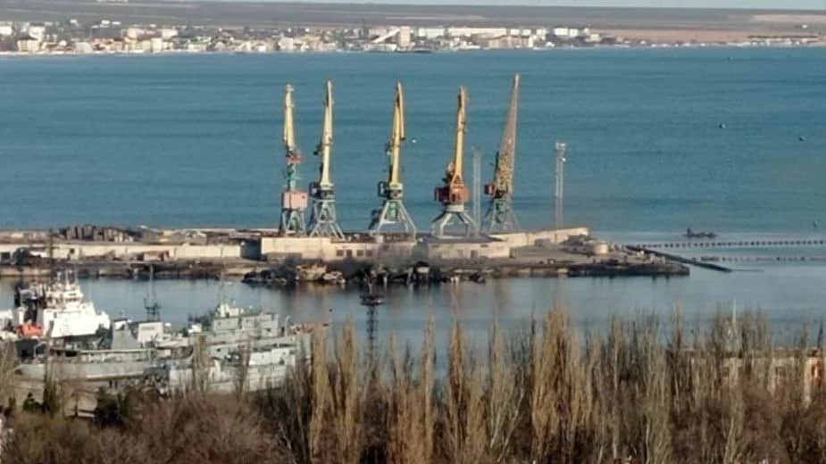 The half-sunken Novocherkassk landing ship after the attack. Photo: social media