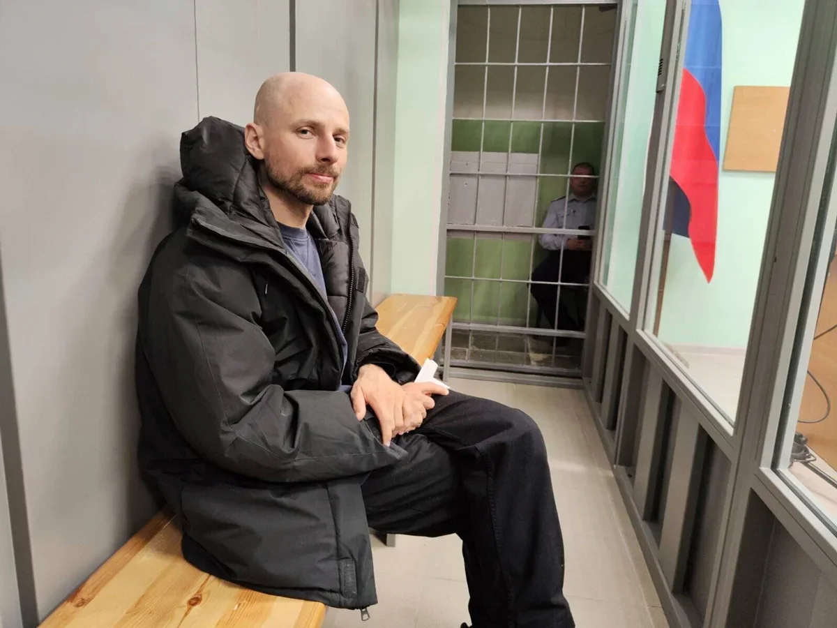 Sergey Karelin attends court in Murmansk, 27 April 2024. Photo: AP Photo / Scanpix / LETA