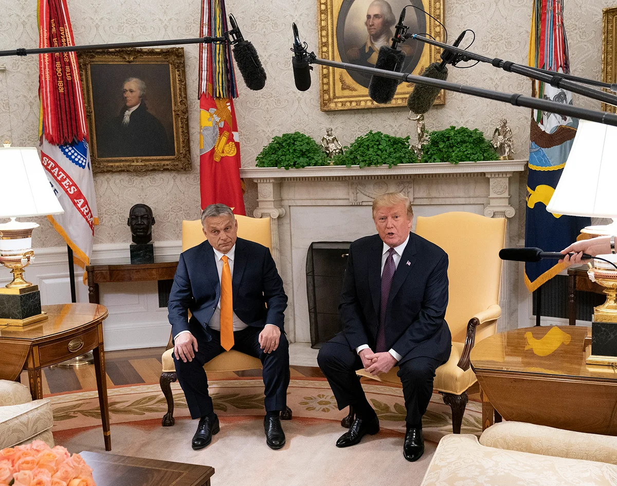Дональд Трамп во время встречи с премьер-министром Венгрии Виктором Орбаном в Белом доме, Вашингтон, округ Колумбия, США, 13 мая 2019 года. Фото: Chris Kleponis / EPA-EFE