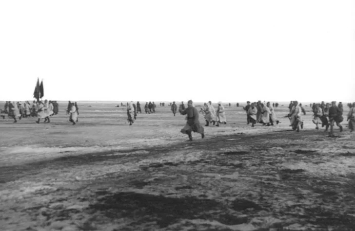 Красная армия атакует Кронштадт в марте 1921 года. Фото: Wikimedia Commons