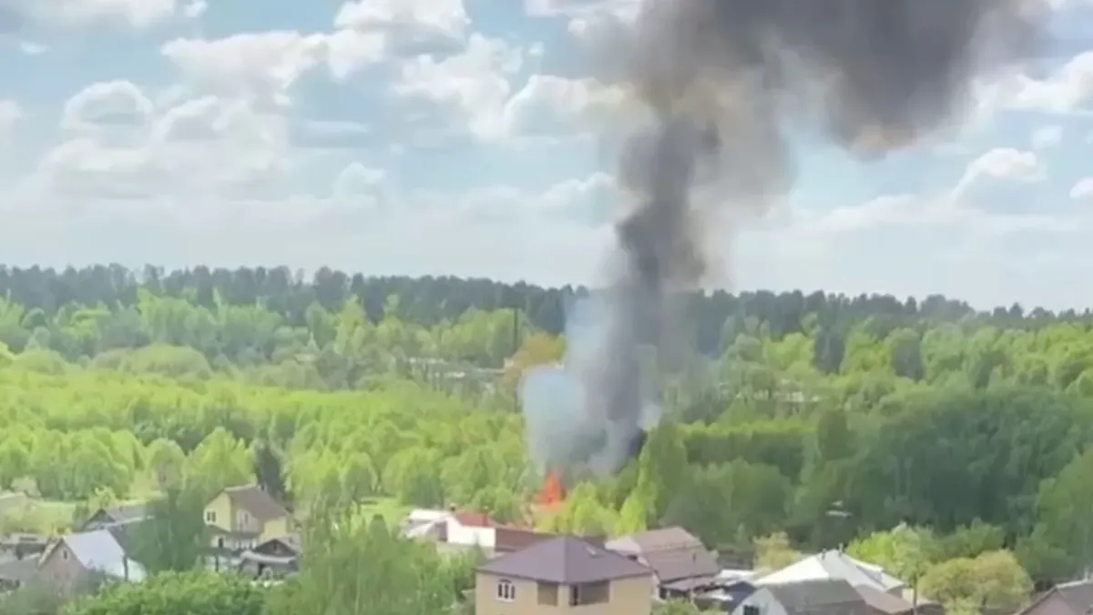 Downed aircraft over Russia’s Bryansk region: who’s responsible?