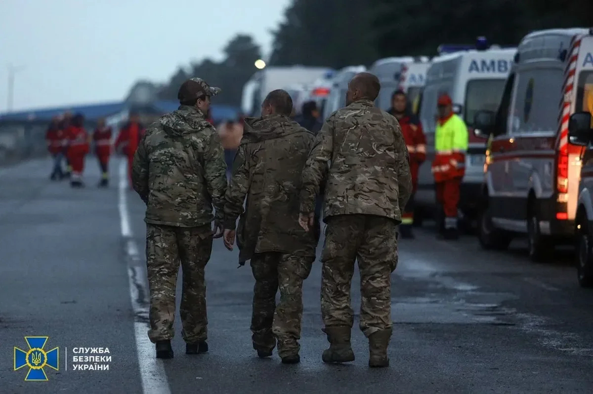 A prisoner swap between Russia and Ukraine. Photo: Getty Images