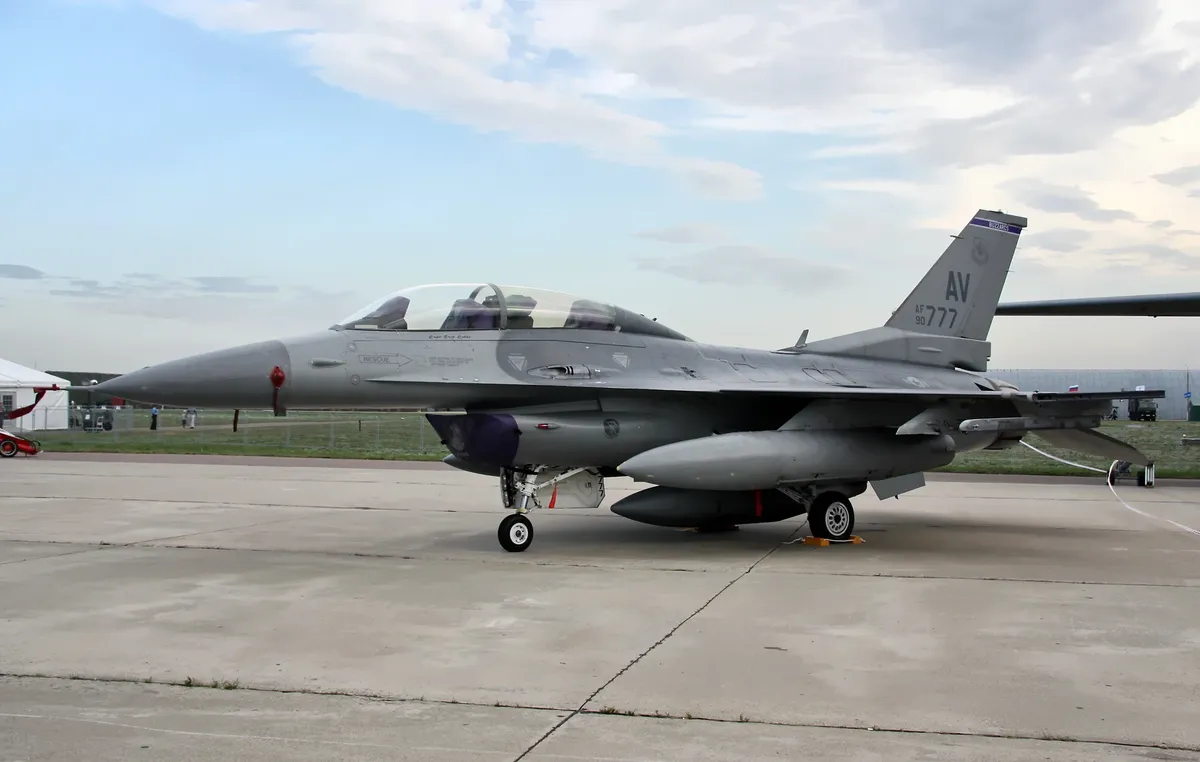 F-16C/D Fighting Falcon. Фото: <a href="https://commons.wikimedia.org/w/index.php?curid=27482145">Wikimedia Commons</a>, CC BY-SA 4.0