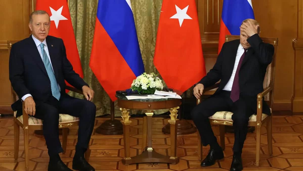 Vladimir Putin and Recep Tayyip Erdogan holding talks in Sochi on Monday. Photo: Getty Images