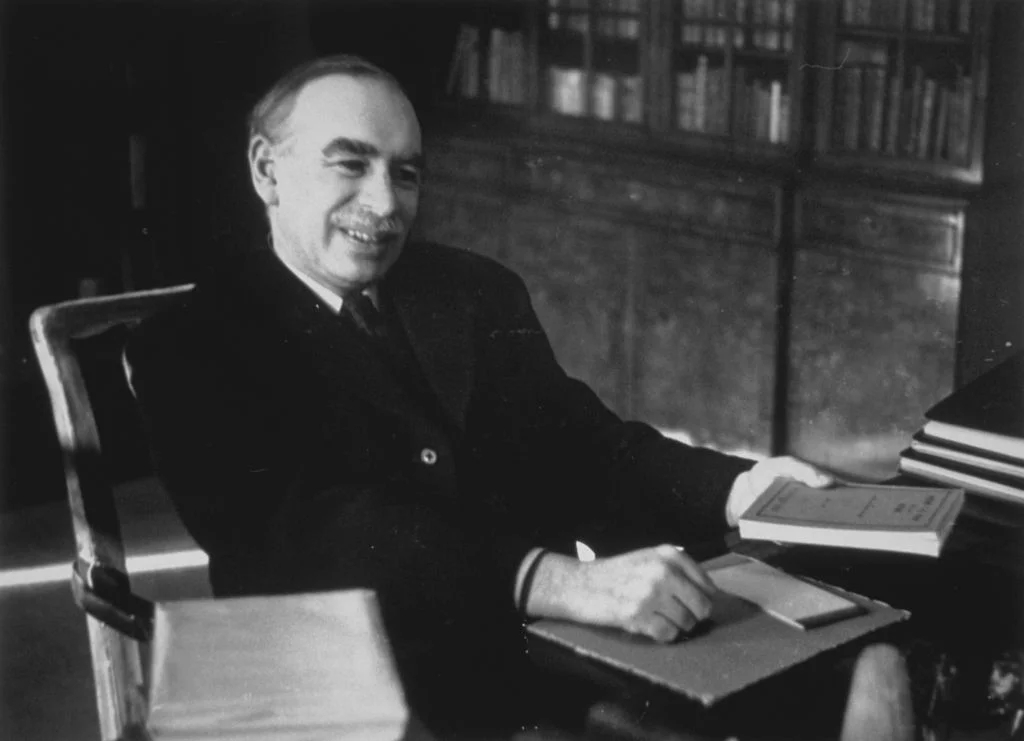 Английский экономист, основатель кейнсианского<a href="https://ru.wikipedia.org/wiki/%D0%9A%D0%B5%D0%B9%D0%BD%D1%81%D0%B8%D0%B0%D0%BD%D1%81%D1%82%D0%B2%D0%BE" title="Кейнсианство"> </a>направления в экономической науке Джон Мейнард Кейнс. Фото: Tim Gidal / Picture Post / Hulton Archive / Getty Images