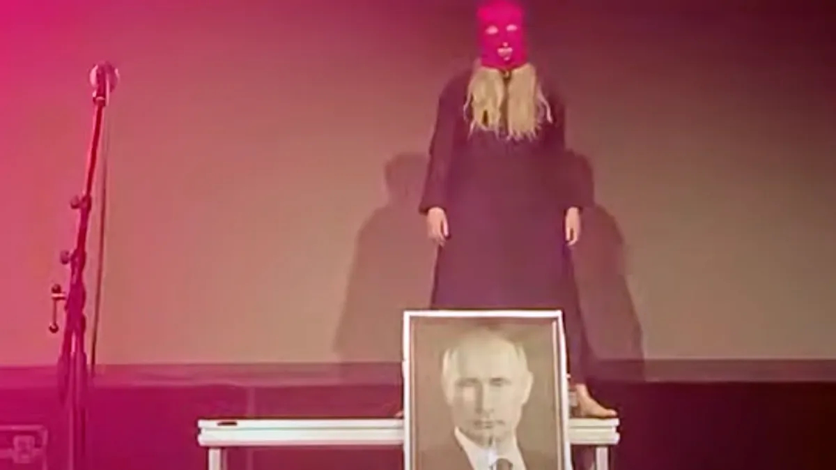 «Мама, не смотри телевизор»