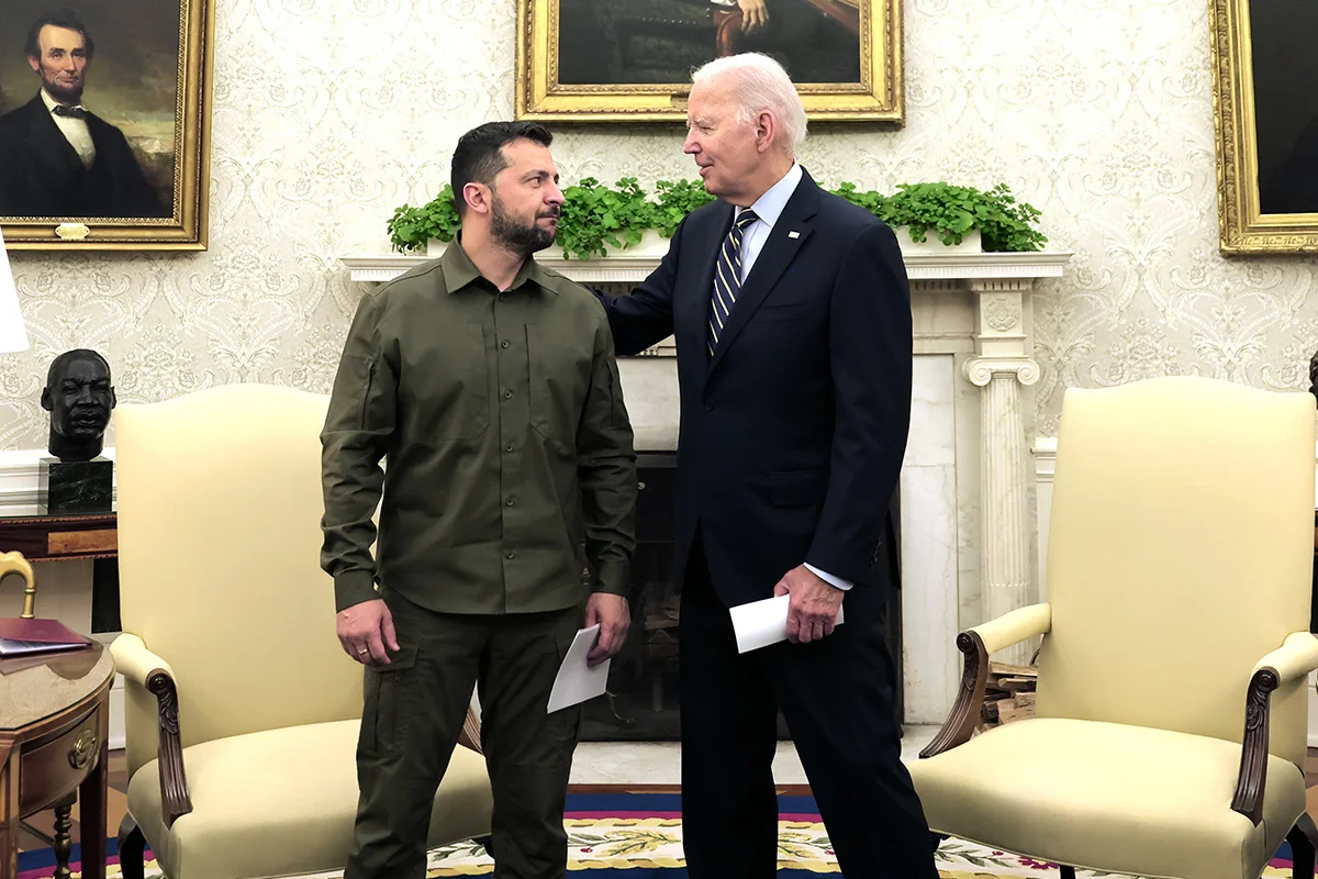 Президент США Джо Байден на встрече с президентом Украины Владимиром Зеленским в Овальном кабинете Белого дома в Вашингтоне, 21 сентября 2023 года.<br>Фото: Julia Nikhinson / Pool / EPA
