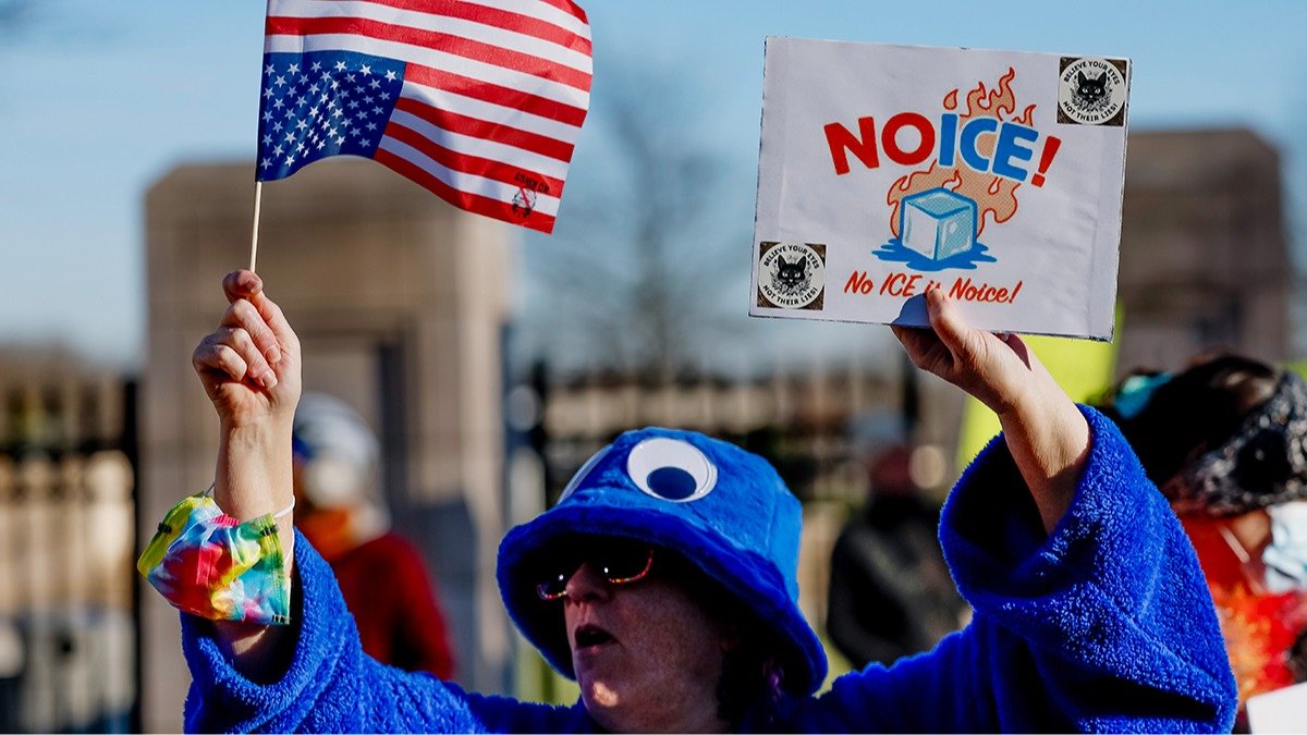 Дела идут не ICE