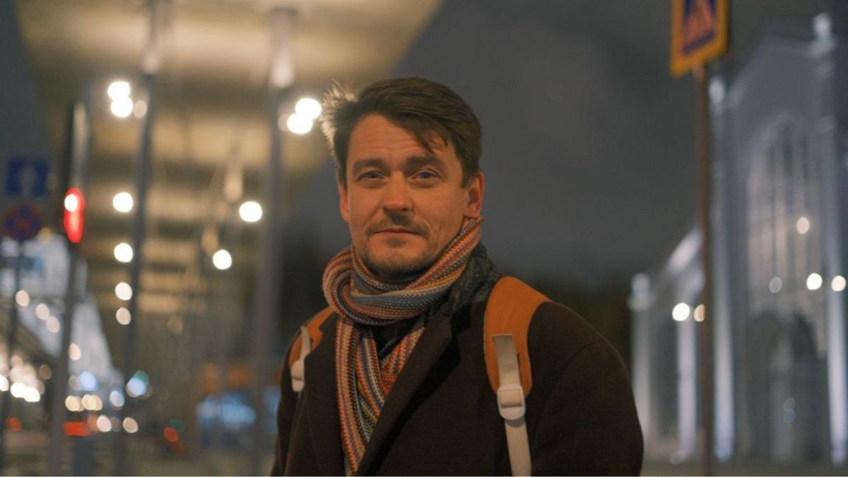 Из России уехал драматург Дмитрий Ретих. Его четыре раза подвергали «карусельным» арестам и угрожали уголовным делом о «госизмене»