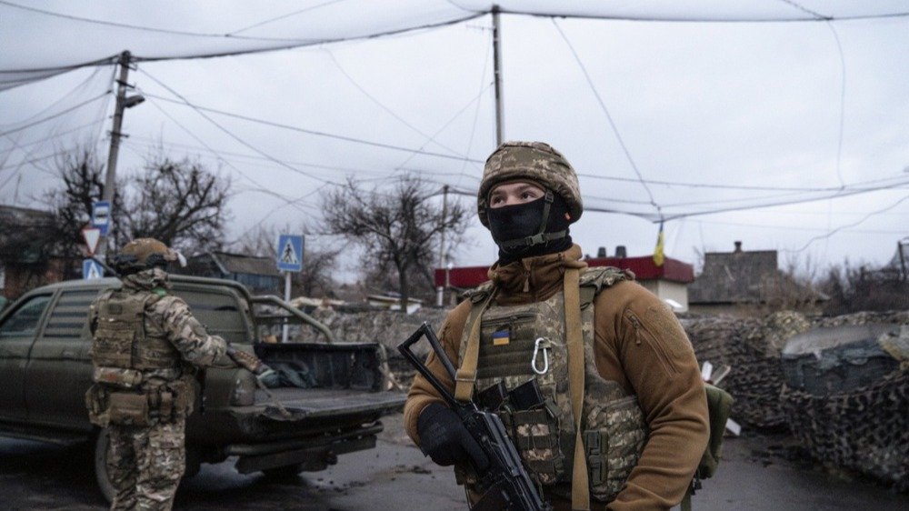 «Захват территории в кредит». Аналитики и источники «Новой-Европа» опровергают взятие «ЛНР» Россией