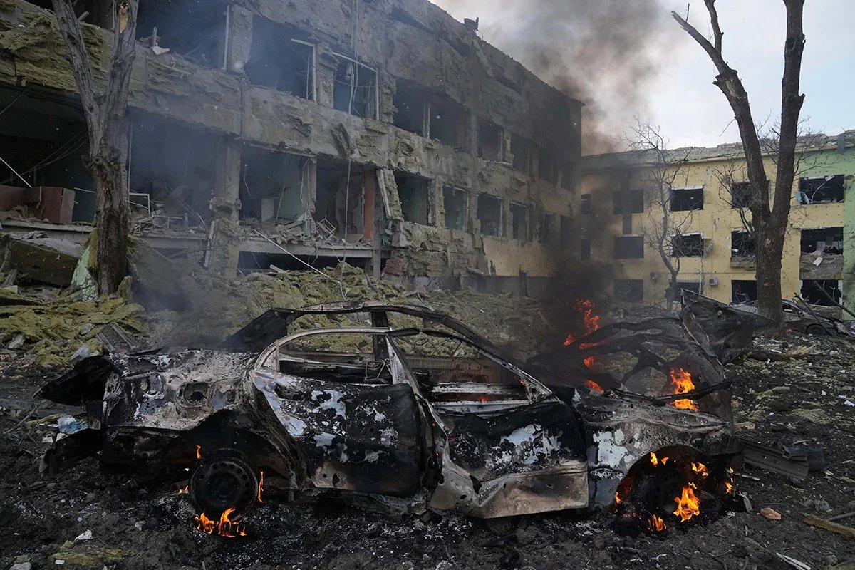 A destroyed maternity hospital in Mariupol, Ukraine, 9 March 2022. Photo: Yevhen Maloletka / AP Photo / Scanpix / LETA