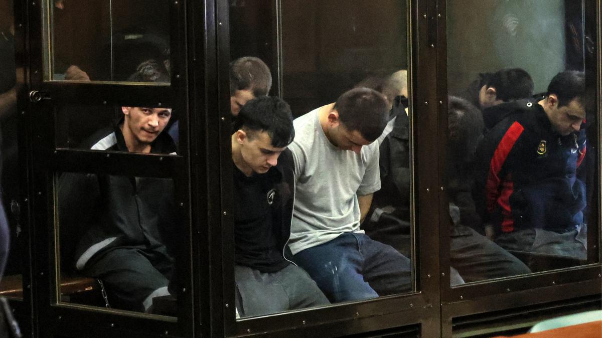 Исполнителей теракта в «Крокус Сити Холле» приговорили к пожизненному лишению свободы