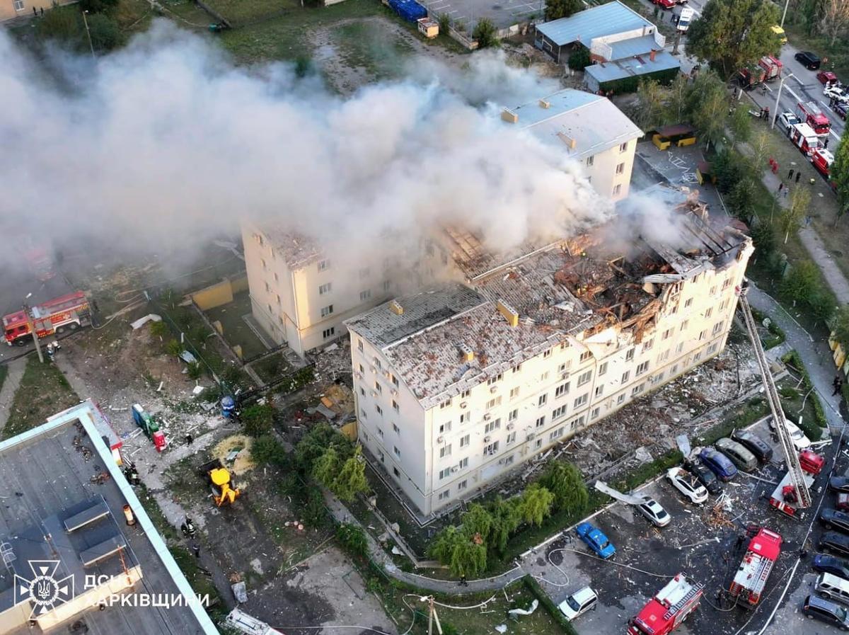 Smoke rises from a residential building in Kharkiv, Ukraine, following a Russian drone strike, 18 August 2025. Photo: State Emergency Service of Ukraine